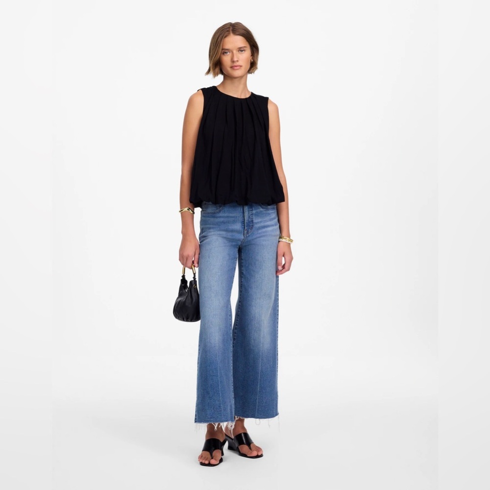 Madewell Black Pleated Sleeveless Bubble Blouse